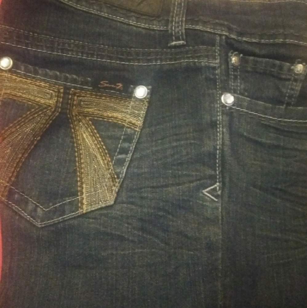 Seven Jeans